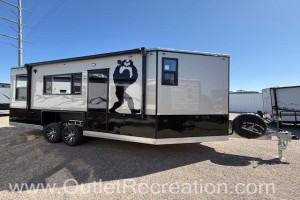 New 2026 Ice Castle Fish Houses SASQUATCH 8X24S Fish House